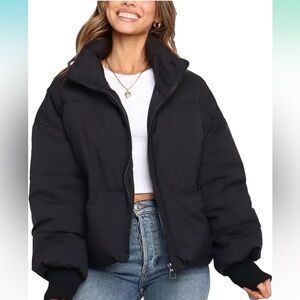 Black cropped quilted puffer jacket